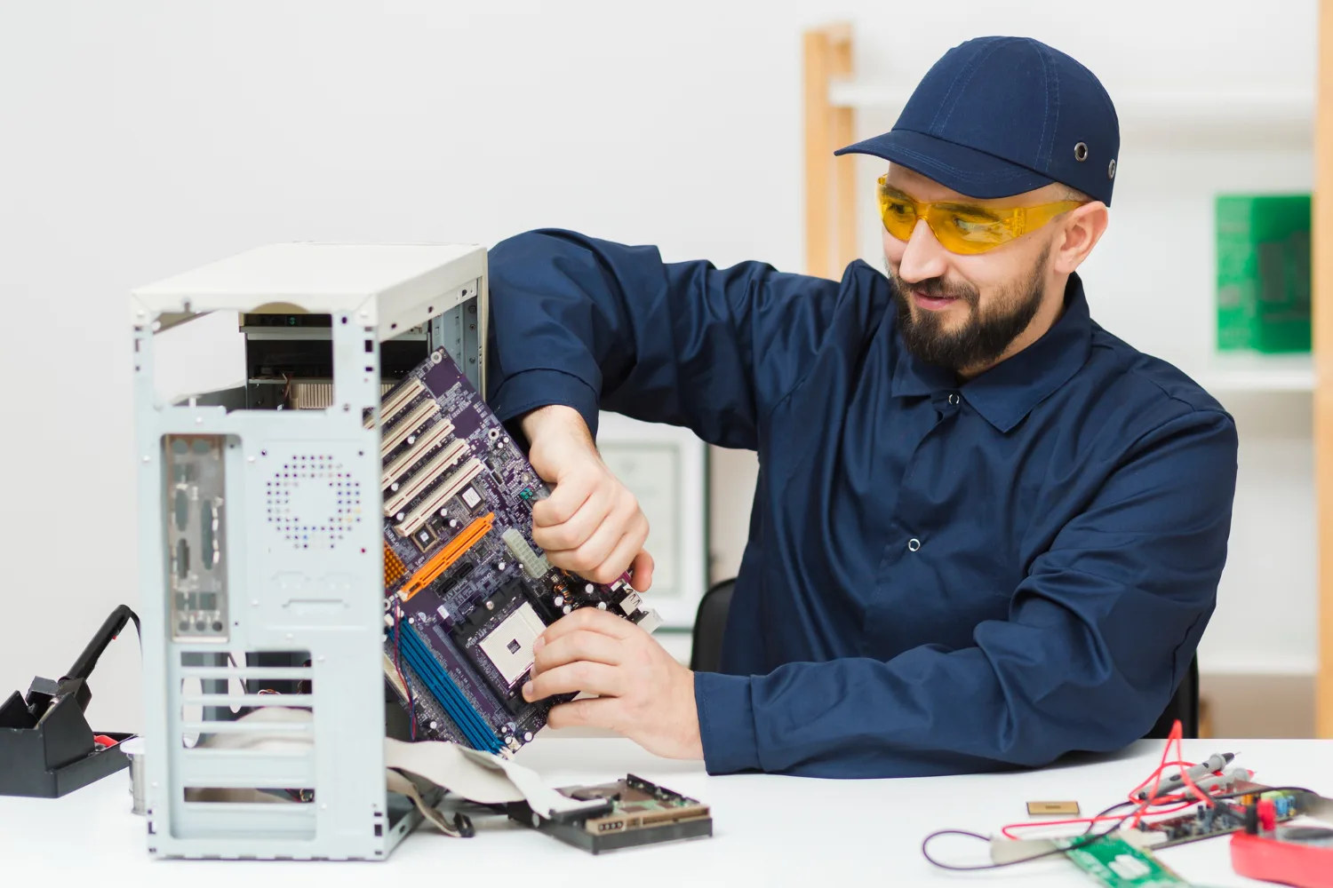 Comprehensive Tablet Repair Services - 乐鱼lixin